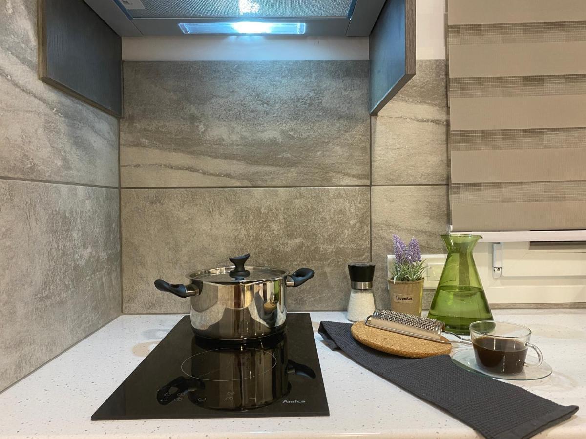 Luxury Lavender Apartment Larnaca Exterior photo